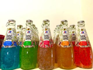 Chcete zkusit něco nového ? 🥳 Máme pro vás tyto nápoje Basil Seed s bazalkovými semínky. Skvělý osvěžující nápoj 🥰